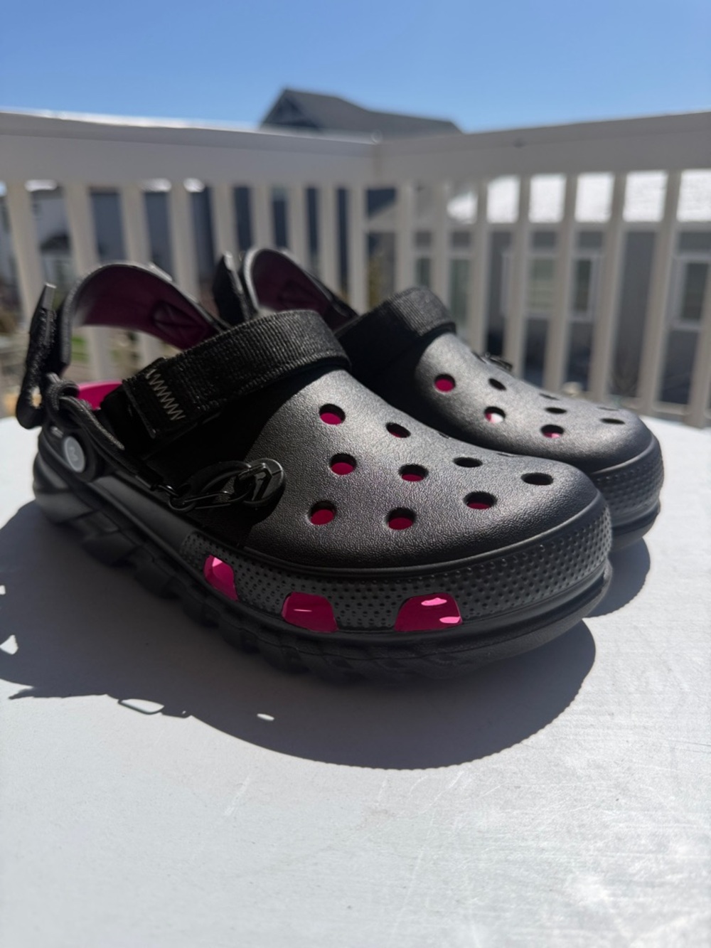 Crocs Post Malone x Duet Max
Clog In Black/Pink-Sz W 9-M 7